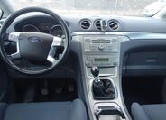 Ford S-MAX 8