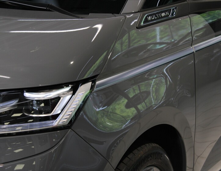Volkswagen Multivan 33