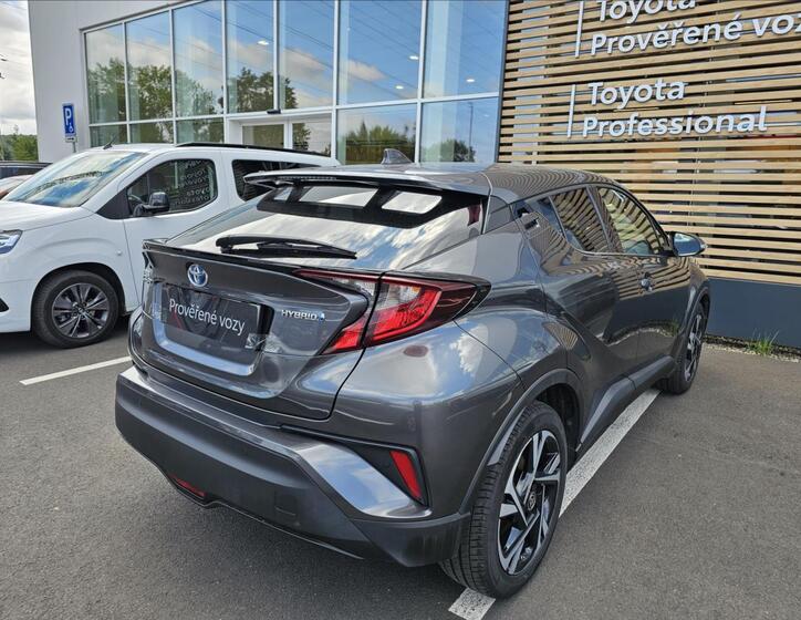 Toyota C-HR 17