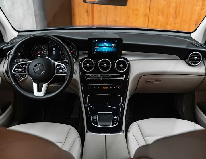 Mercedes-Benz GLC 18