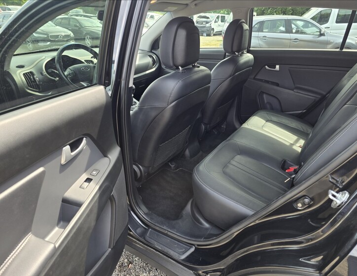 KIA Sportage 11