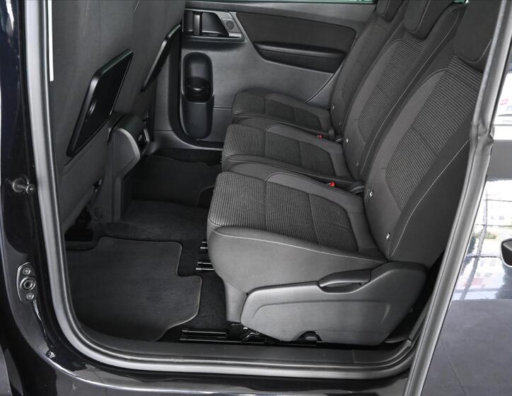 Volkswagen Sharan 11