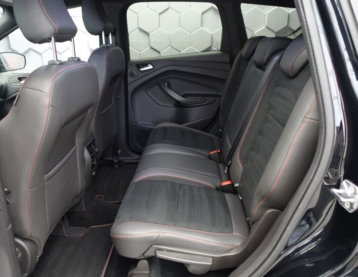 Ford Kuga 28