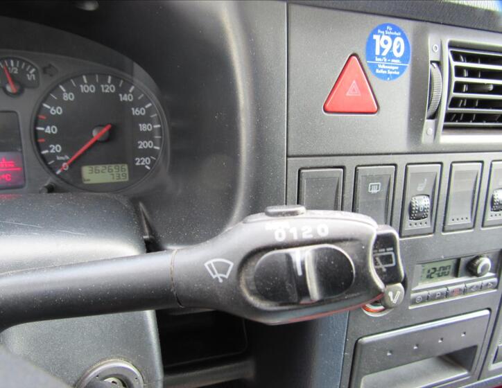 Volkswagen Caravelle 20