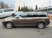 Volvo V70 7