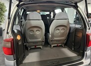 Ford Galaxy 23