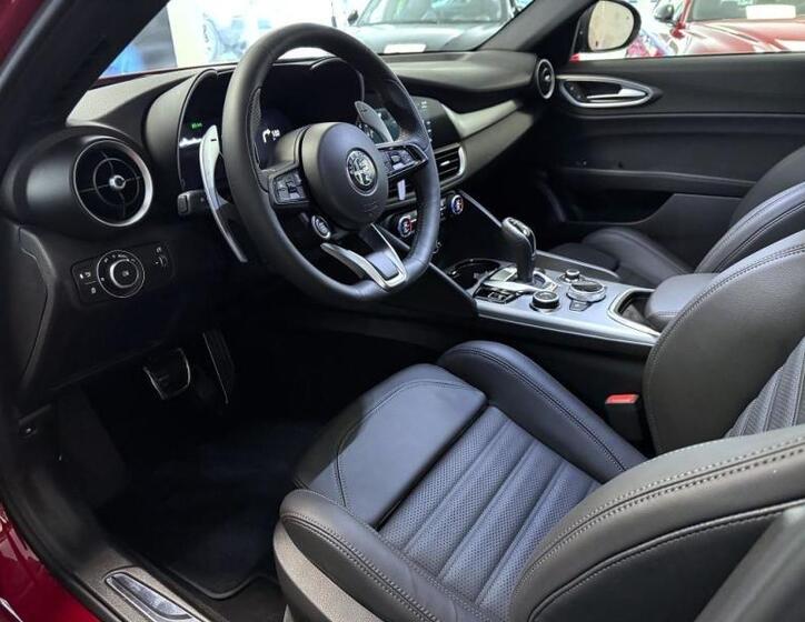Alfa Romeo Giulia 6