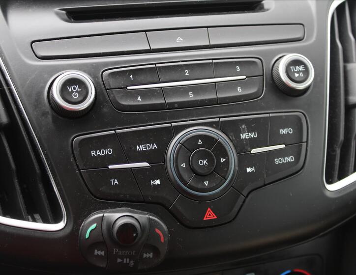 Ford Focus 14