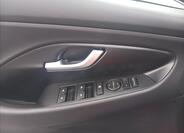 Hyundai i30 16