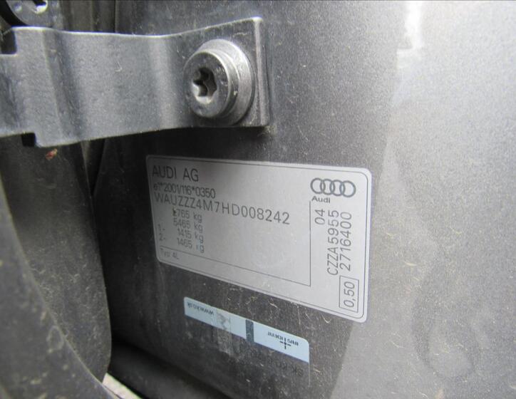 Audi Q7 43