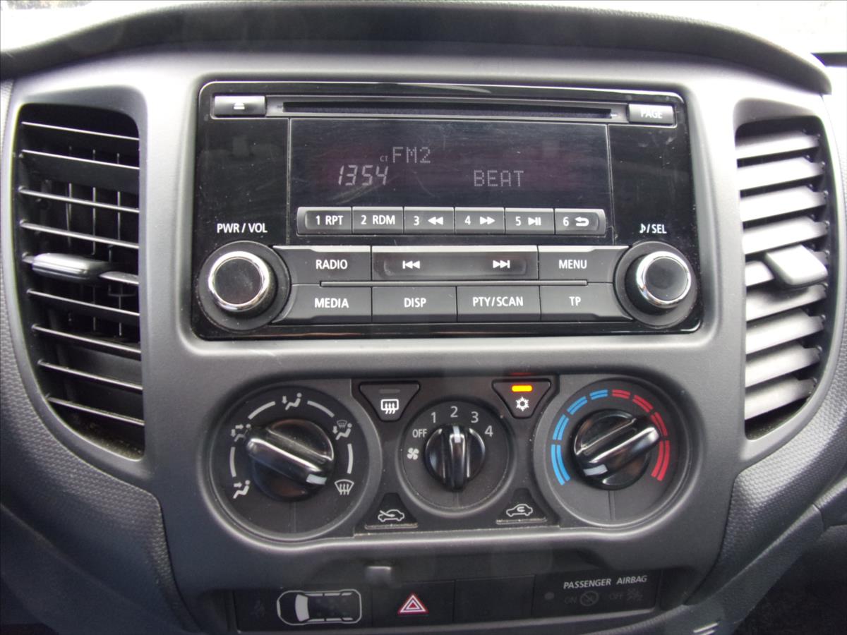 Mitsubishi L200
