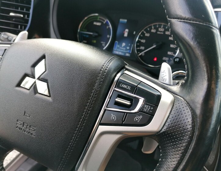 Mitsubishi Outlander 21