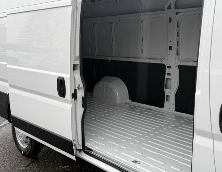 Opel Movano 8