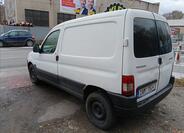 Peugeot Partner 8