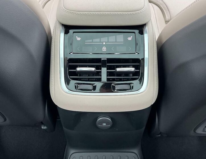 Volvo XC90 19