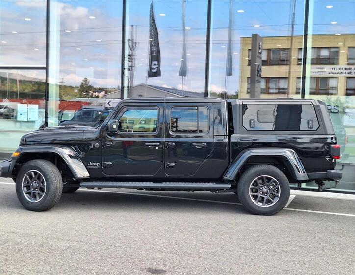 Jeep Gladiator 2