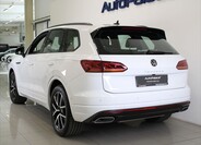 Volkswagen Touareg 3