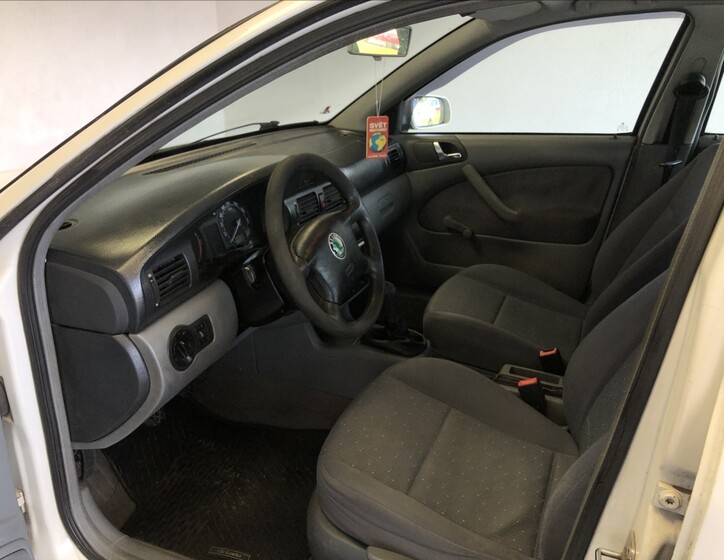 Škoda Octavia 9