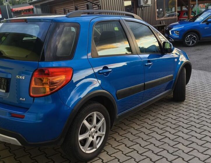 Suzuki SX4 17