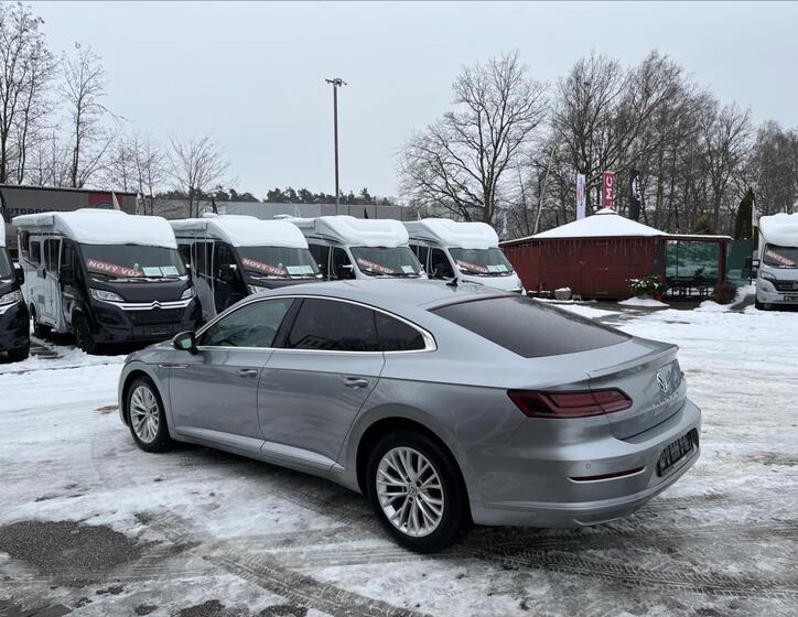 Volkswagen Arteon 4