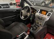 Opel Zafira 14