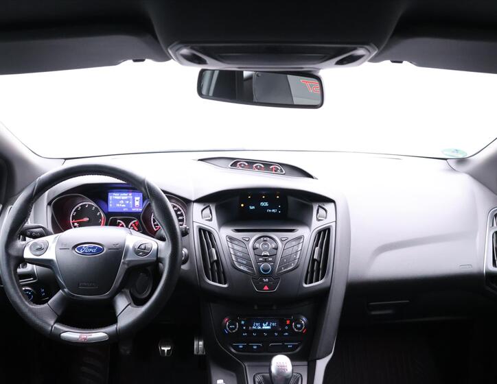 Ford Focus 31