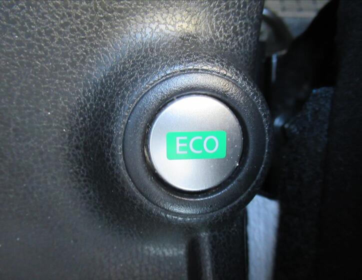 Nissan Note 13