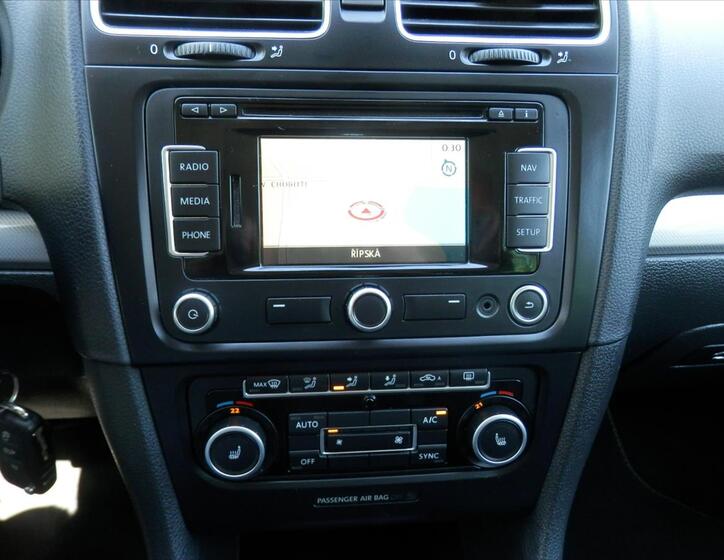 Volkswagen Golf 20