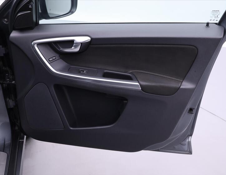 Volvo XC60 12