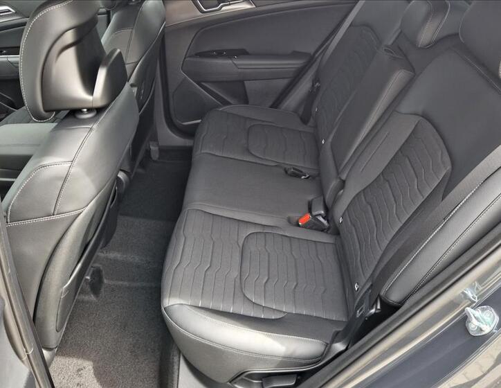 KIA Sportage 11