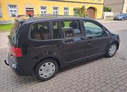 Volkswagen Touran 11