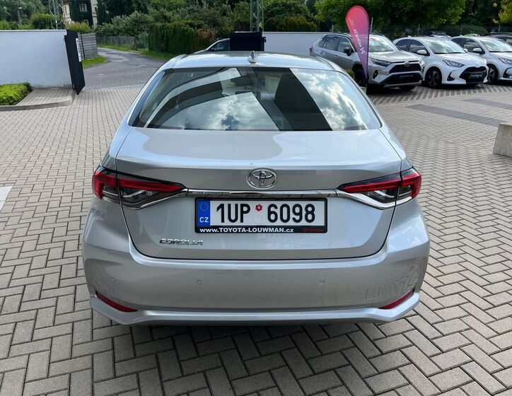 Toyota Corolla 31