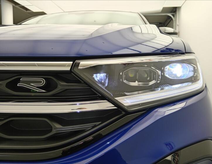 Volkswagen T-Roc 8