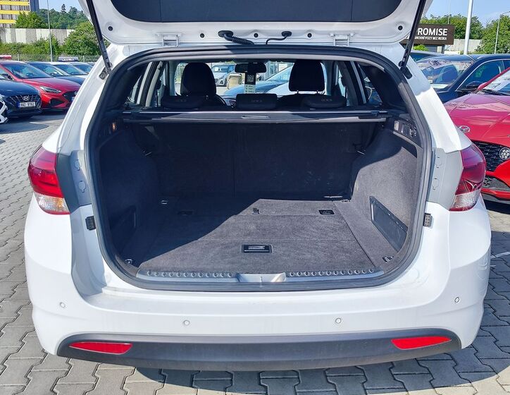 Hyundai i40 9