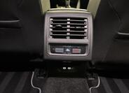 Volkswagen Golf 24