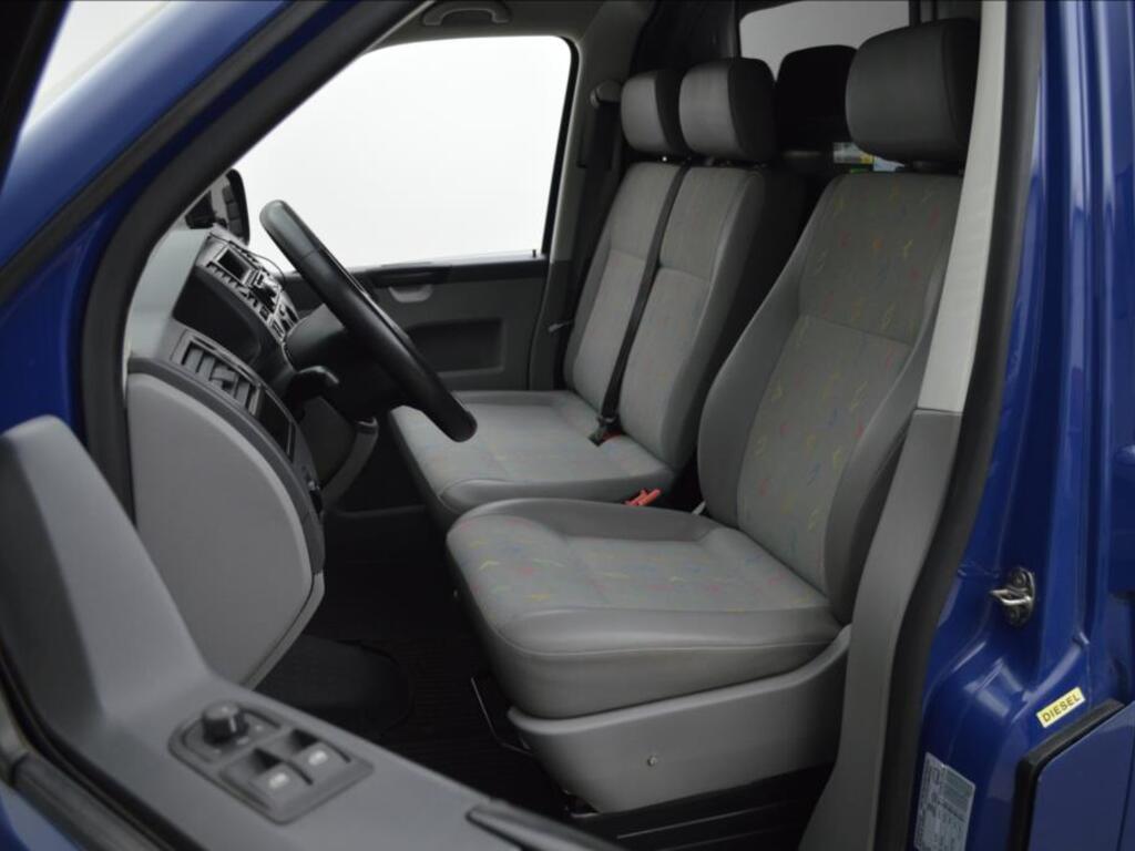 Volkswagen Transporter 18