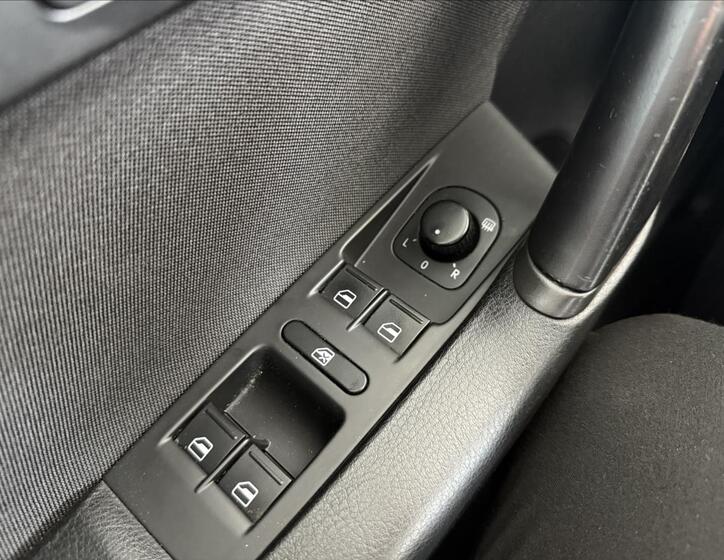 Volkswagen Passat 10