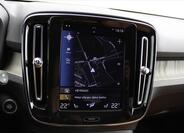Volvo XC40 18