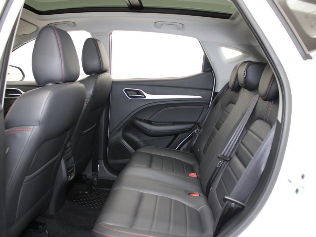 MG ZS 7