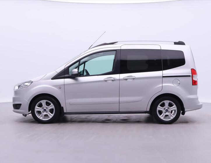 Ford Tourneo Courier 4