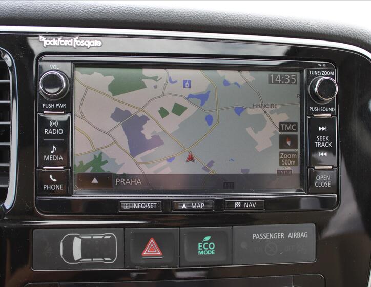 Mitsubishi Outlander 22