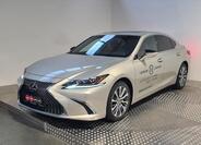 Lexus ES 300h 2