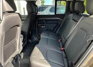 Land Rover Defender 16