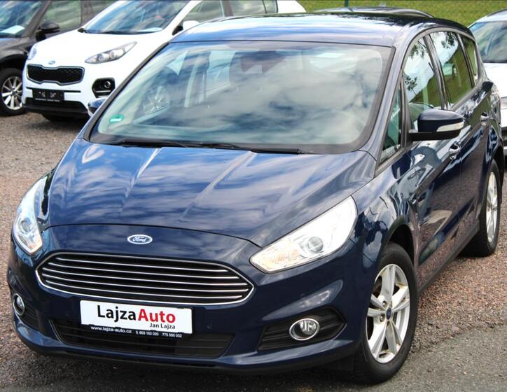 Ford S-MAX 37