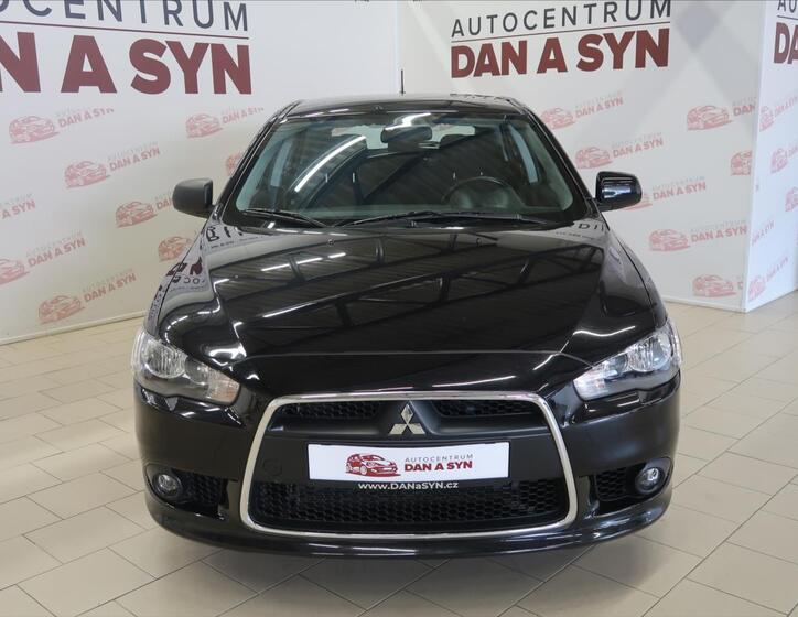 Mitsubishi Lancer 2