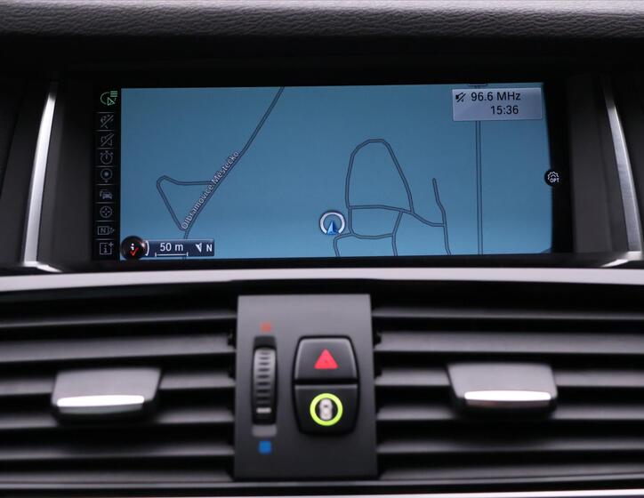 BMW X4 28