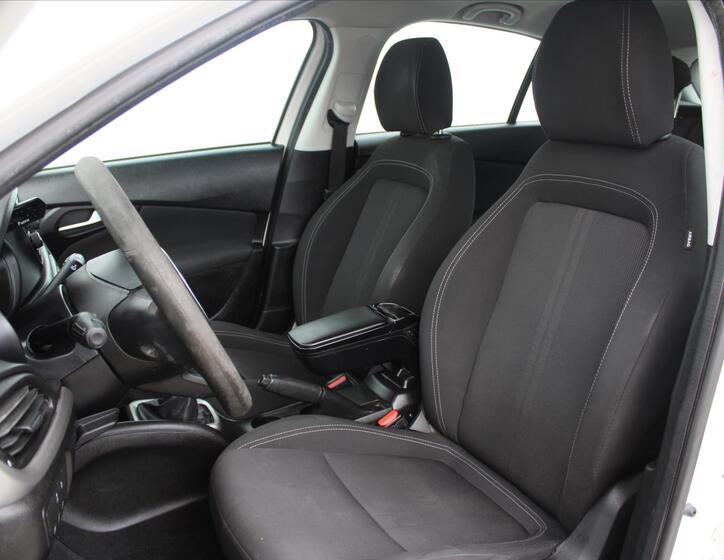 Fiat Tipo 9