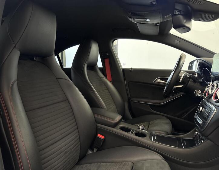 Mercedes-Benz CLA 15