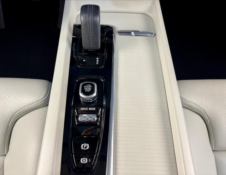 Volvo XC60 24