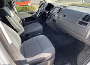 Volkswagen Multivan 15